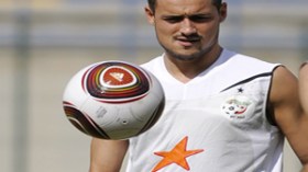 كريم زياني للشروق: سنلعب ضد الرطوبة العالية