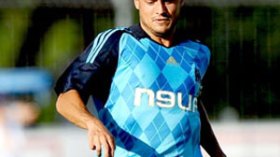 مرسيليا يفتك الريادة في فرنسا وزياني سيعود أمام لوريون