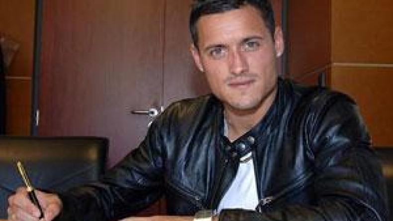 زياني ضمن أغلى تحويلات اللاعبين الأفارقة في أوروبا