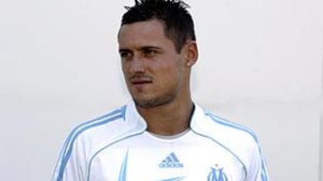 جداوي يقنع زياني بالمشاركة في تربص الخضر