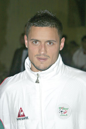 Algeriaâ€™s  midfielder Ziani ready to play against Egypt