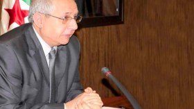 زياري: انتخبوا بقوة لمنح المصداقية للبرلمان
