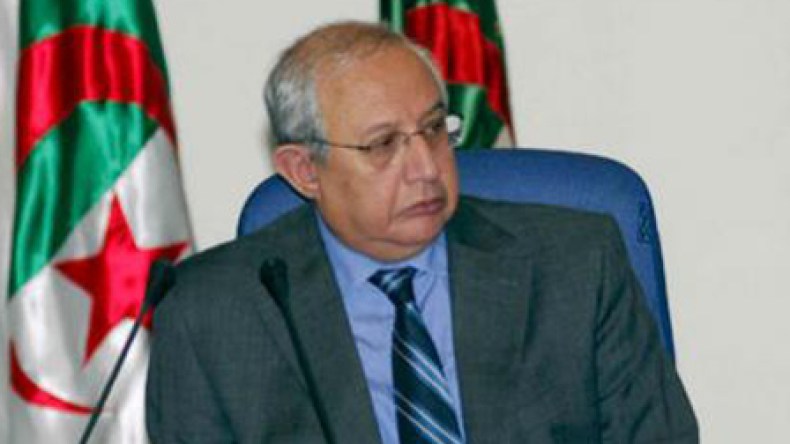 زياري يغادر المجلس الشعبي الوطني من الباب الضيق