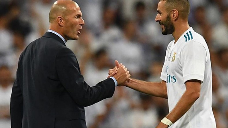 زيدان: سأبقى أدافع عن بن زيمة حتى الموت