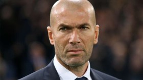 زيدان يحسم موقفه من العودة إلى ريال مدريد