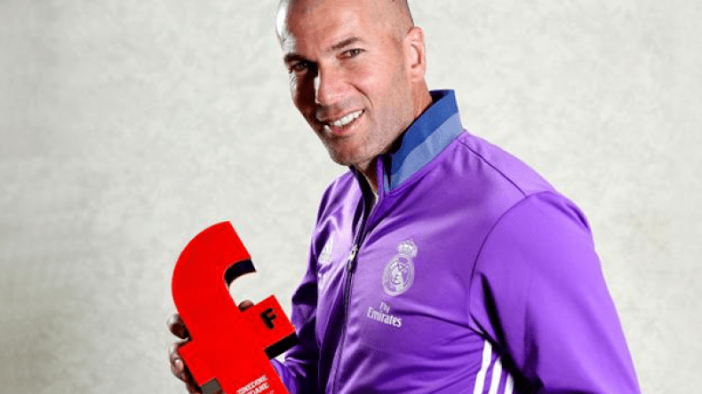 زيدان أفضل مدرب فرنسي لعام 2016