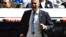 بن زيمة يتسبب في تمزق “سروال” زيدان !