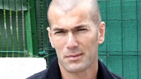 Zidane considers coming back to Algeria and adopting sport, charity projects