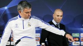 زيدان يقترح “ليبّي” مدرّبا للريال وقد يستفز “الدبّور” مورينيو!