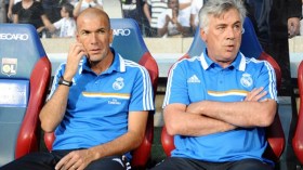 أنشيلوتي وبيريز يتوقعان أن يصبح زيدان المدرب رقم 1 في العالم