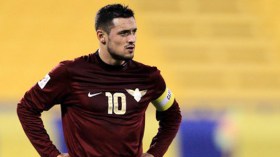 زياني يملك 3 عروض فرنسية لكنه يفضل البقاء في الخليج