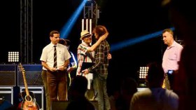 “علي عمران” يلهب الجمهور و”جمال علام” يفند إشاعة وفاته