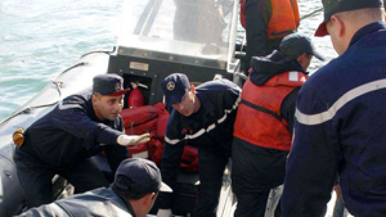 استرجاع 20 زورقا مطاطيا موجها لـ”الحراڤة” بتلمسان