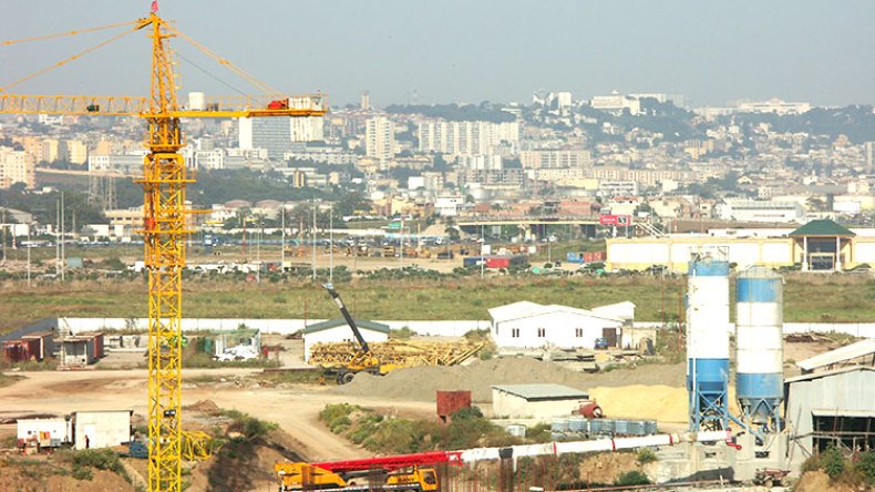 إسقاط tva من القروض العقارية.. و31 منطقة صناعية جديدة في المزاد