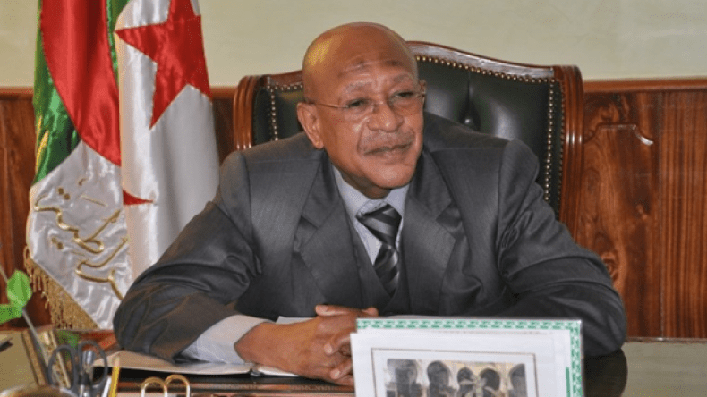 لا يحق لي انتقاد أي طرف ويجب دعم المنتخب الوطني