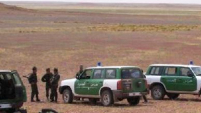 العصابة تنقل المخدرات على متن شاحنة خضر وزعيمها فر إلى المغرب