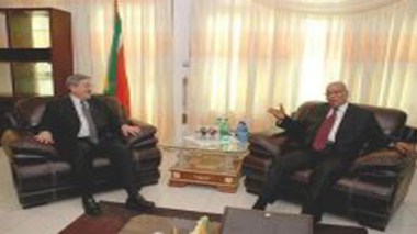 Ouyahia reçu par le président sud-africain Jacob Zuma