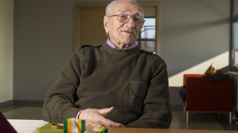 أسطورة “جمعية إلكترونيك تيزي وزو” يحتفل بِعيد ميلاده الـ 100!