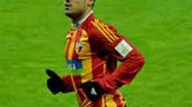 زياني يوقع رسميا لكايزري سبور لثلاثة مواسم