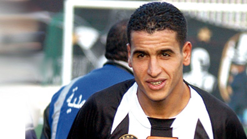 زياية يوقع رسميا لاتحاد  جدة السعودي بـ 18 مليار