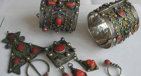 Salon national du bijou traditionnel au palais de la culture Moufdi-Zakaria