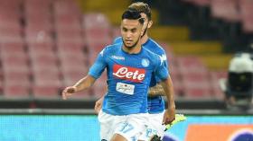 آدم وناس يرفض عرضي مونزا وتورينو ويورط نابولي