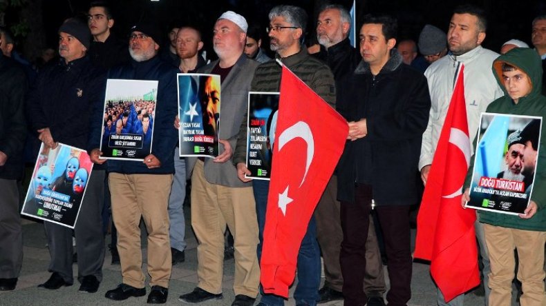 على الصين إغلاق معسكرات اعتقال المسلمين