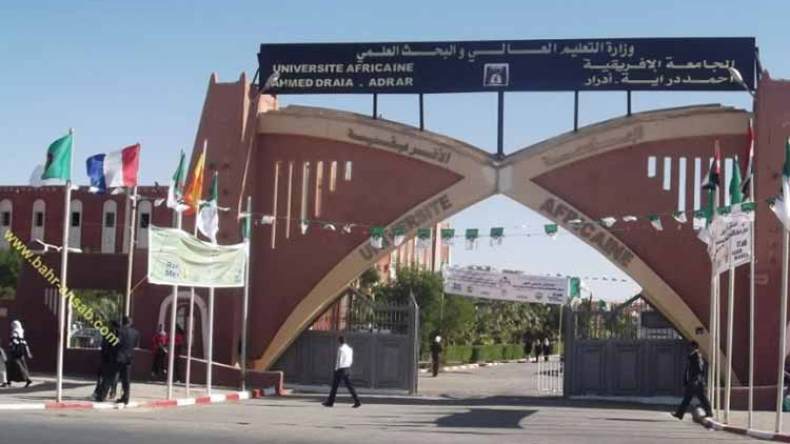 كنوز المخطوطات العلمية بحاجة إلى مخابر عالمية في أدرار