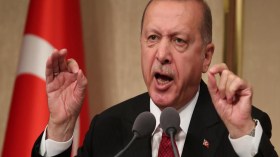 أردوغان: على السعودية والسيسي النظر في المرآة قبل انتقاد تركيا