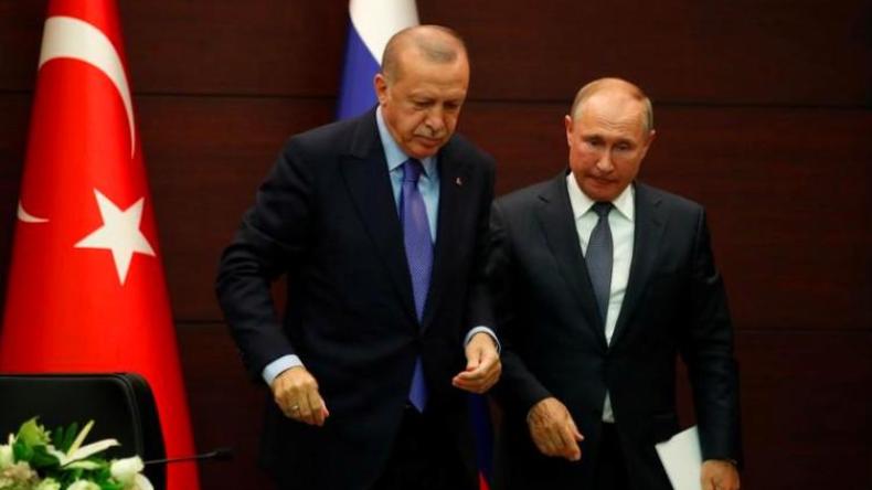 أردوغان: طلبت من بوتين التنحي جانباً في سوريا