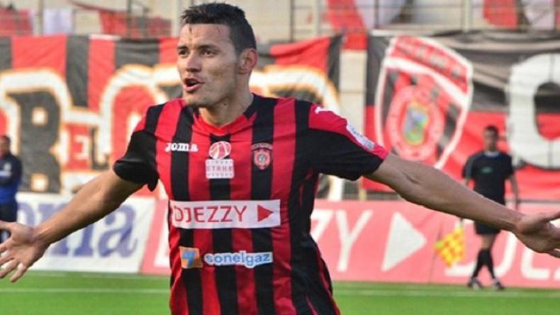 درفلو أغلى لاعب جزائري بمليون يورو