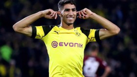 حكيمي يعترف: قلبي منقسم بين الملكي وهذا النادي