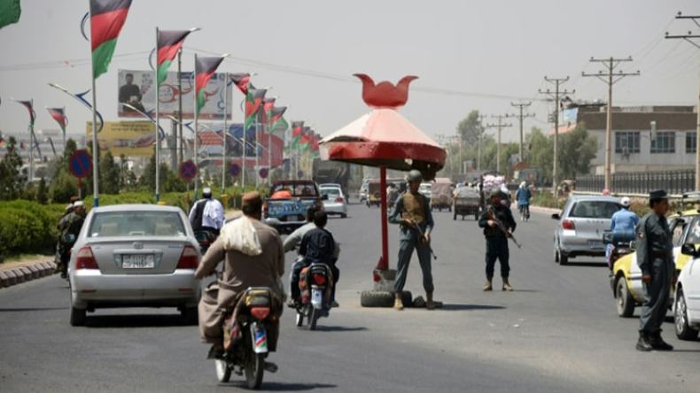 هجوم يستهدف قائد القوات الأمريكية في أفغانستان