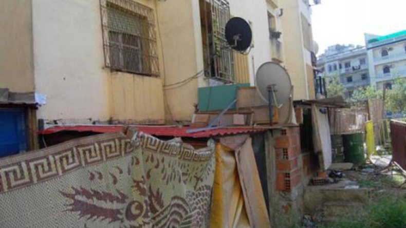 سكان الأقبية بباب الزوار يجدّدون مطلبهم بالترحيل