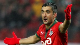 الروسي ساميدوف: “الخضر علموني أنه لا وجود للفوز المسبق في قاموس كرة القدم”