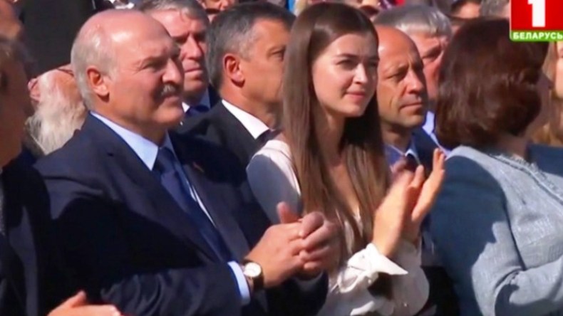 صديقة “آخر طغاة أوروبا” تفوز بعضوية برلمان بيلاروسيا