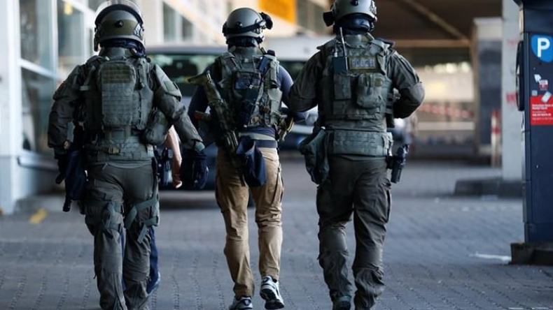الشرطة الألمانية تحرر رهينة في كولونيا