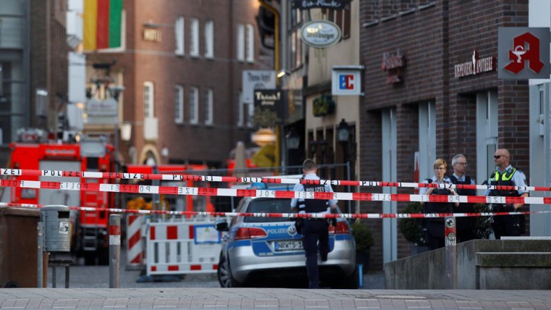 قتيلان في حادث دهس في ألمانيا وانتحار السائق
