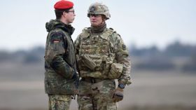 أمريكا تعيد نشر الآلاف من جنودها خارج ألمانيا