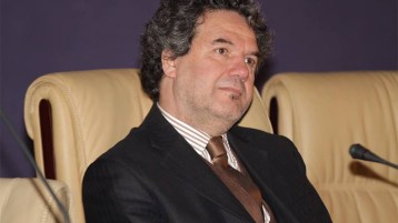 خطأ الزاوي أم خطأ الراوي؟