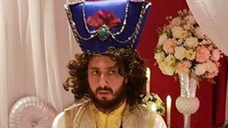 “جاك سبارو” قرصان الكاريبي في قبيلة أنس تينا