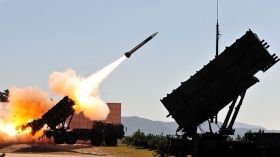 أمريكا تسحب أنظمة صواريخ من الشرق الأوسط