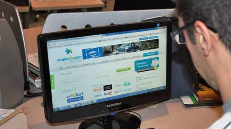 “أومبلواتيك” يعود في نسخة جديدة لتوظيف الجزائريين