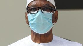 نقل رئيس مالي المعزول إلى الإمارات للعلاج