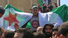 روسيا وسوريا تستأنفان قصف إدلب