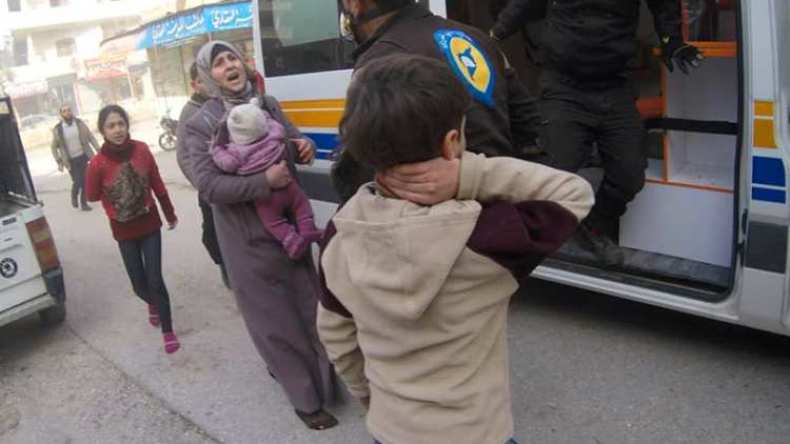 غارات للنظام السوري تقتل 10 مدنيين في إدلب