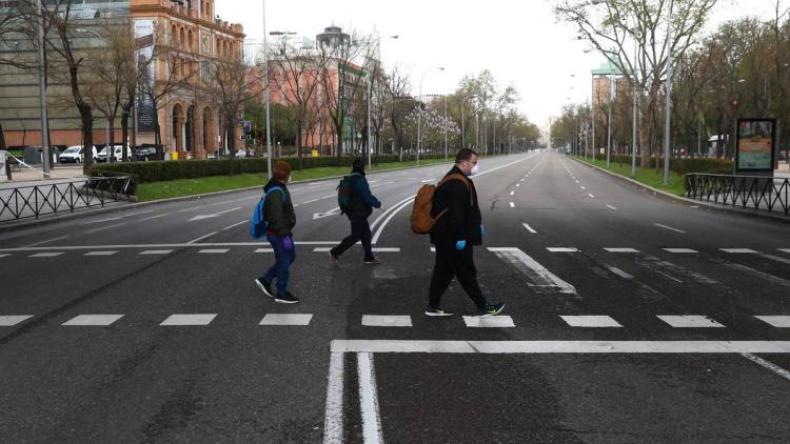 إسبانيا تسجل 832 حالة وفاة بكورونا خلال 24 ساعة