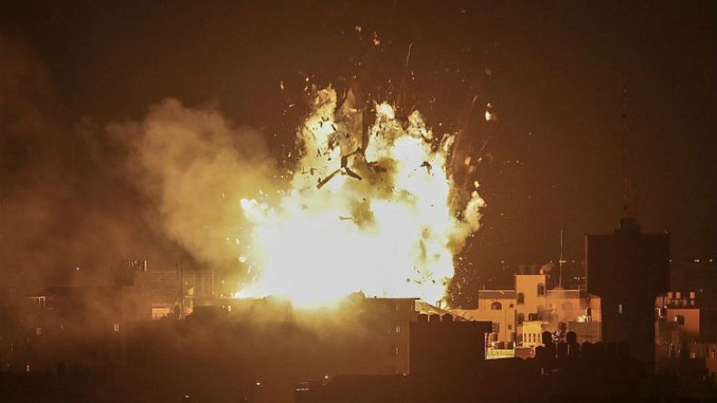 الطائرات الإسرائيلية تقصف موقعا لحماس شمالي غزة