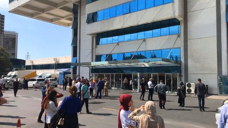 زلزال يضرب إسطنبول التركية