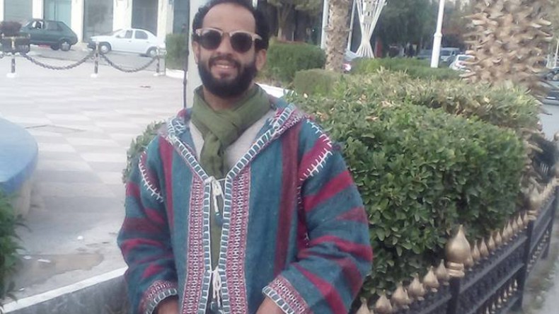 لا أتاثر بالصيام.. وفي رمضان أتجول في “المزبلة الفاضلة”